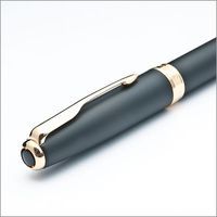 Пір'яна ручка Parker Sonnet Matte Black GT 84 412