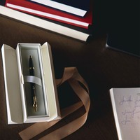 Подарункова упаковка зі стрічкою для ручок Parker айвері PK-GIFT-IVORY